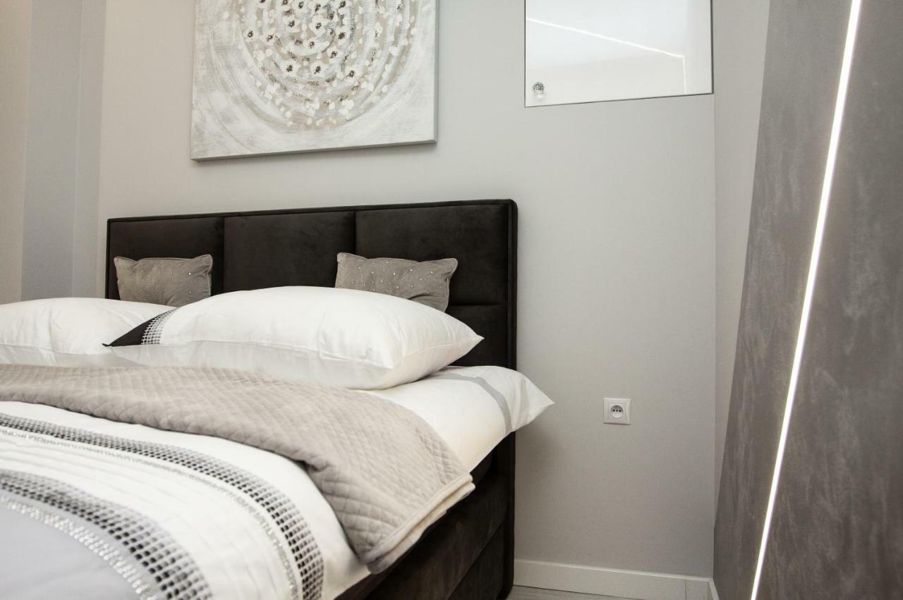 Novel Mini Apartment Варшава Екстериор снимка